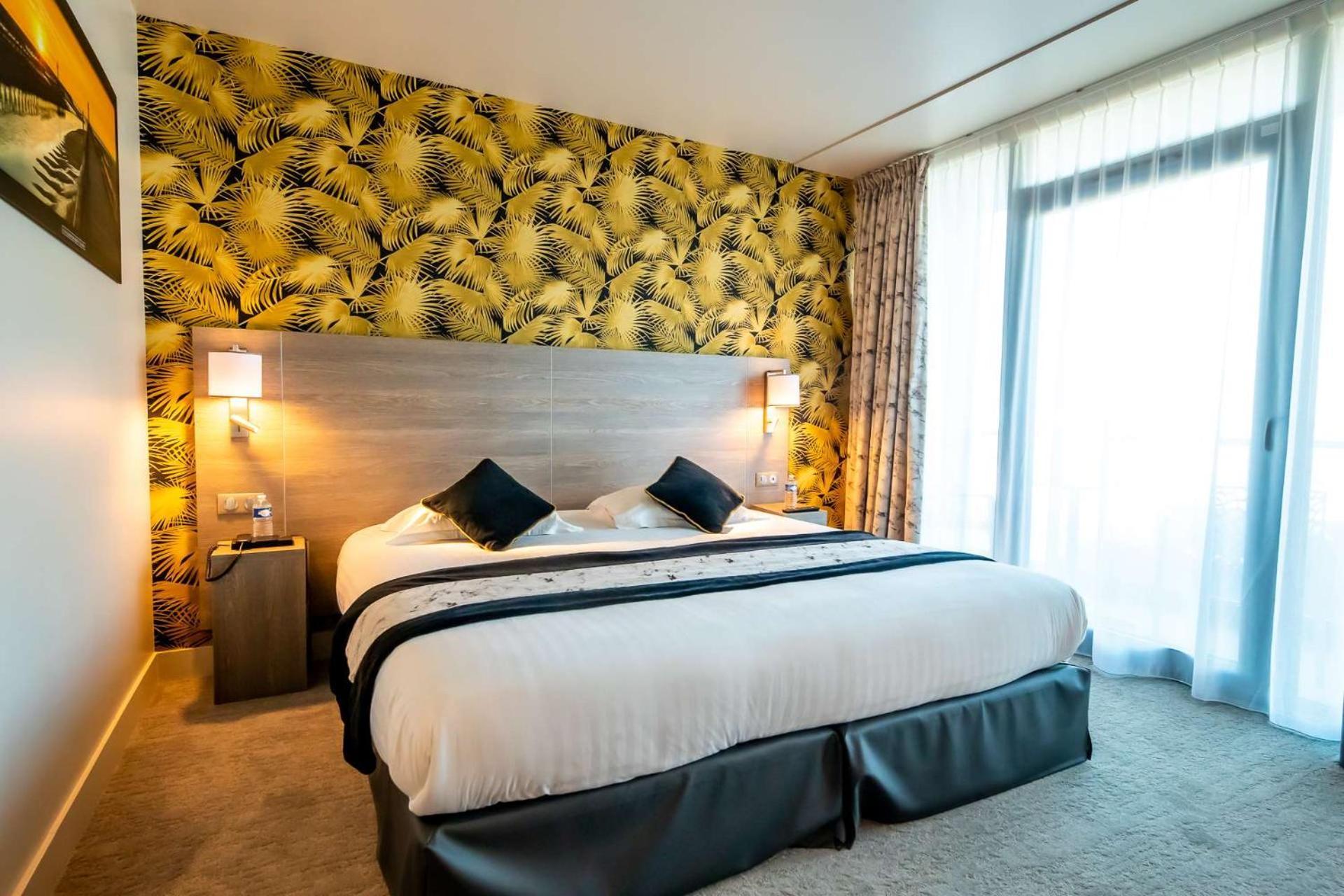 Brit Hotel Eden Spa オンフルール エクステリア 写真