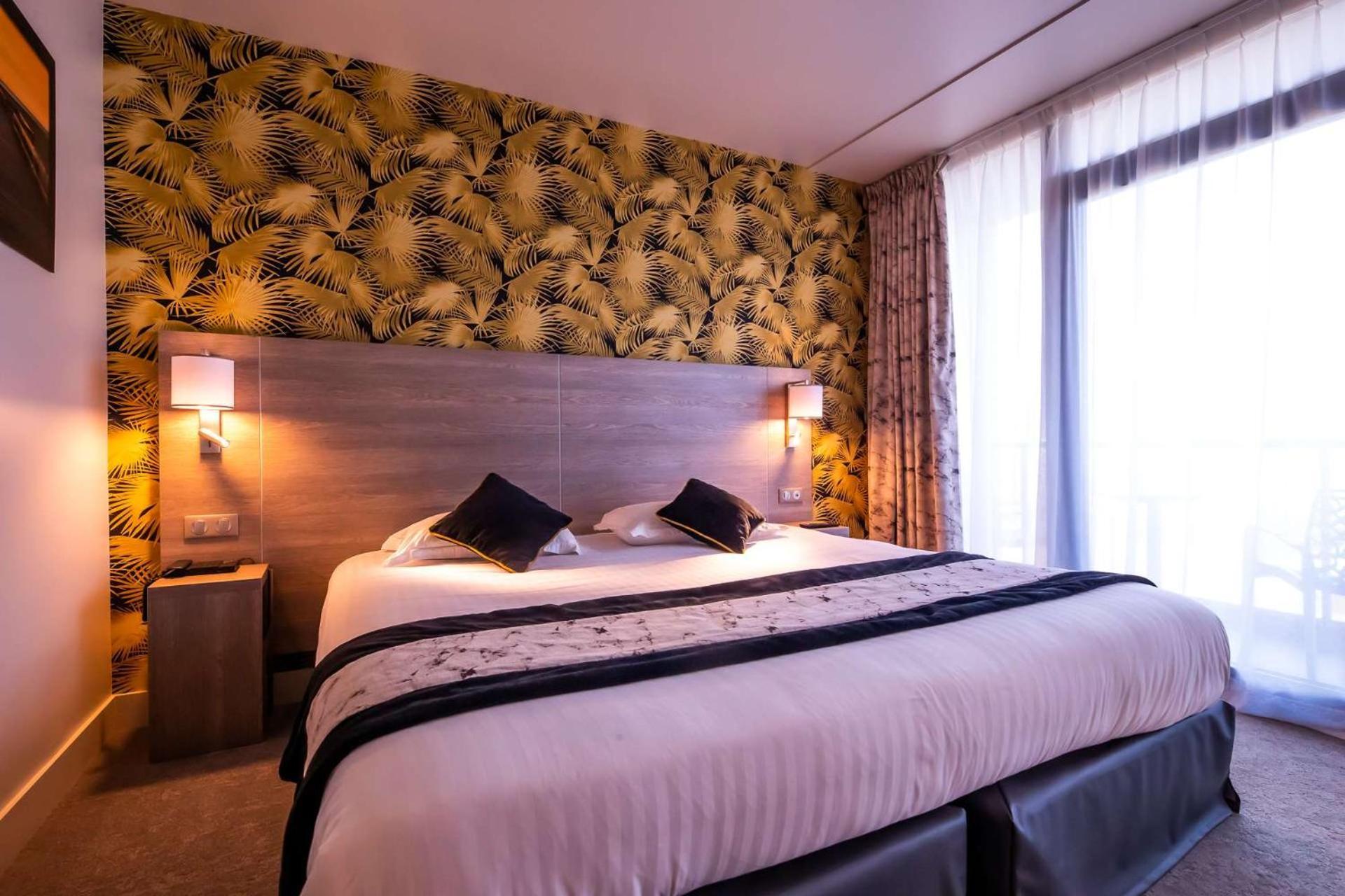 Brit Hotel Eden Spa オンフルール エクステリア 写真